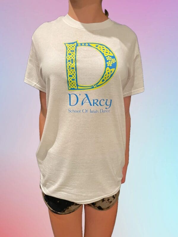 A person wearing a t-shirt with the letter d